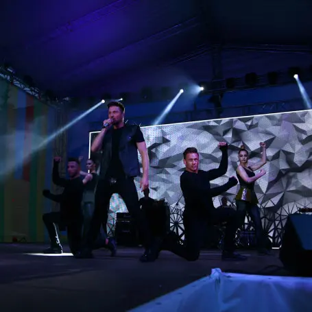 концертная компания AKVILON SHOW будет радо быть частью вашего праздника!